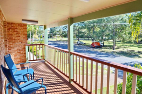 Parkview Lodge - Bring your own linen.